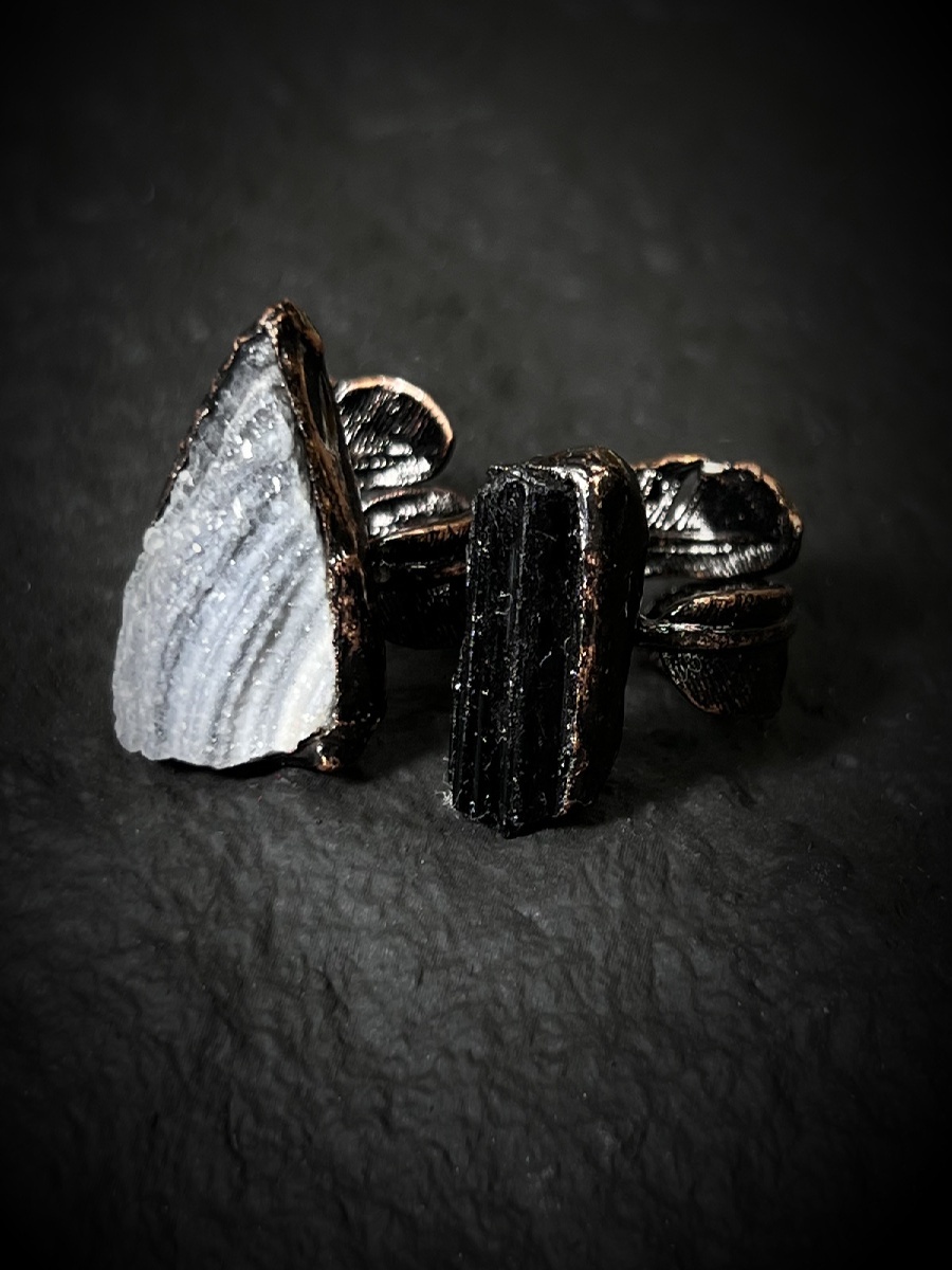 Black Tourmaline & Solar Agate Adjustable Raw Crystal Ring · Protection & Grounding Jewelry - Image 3