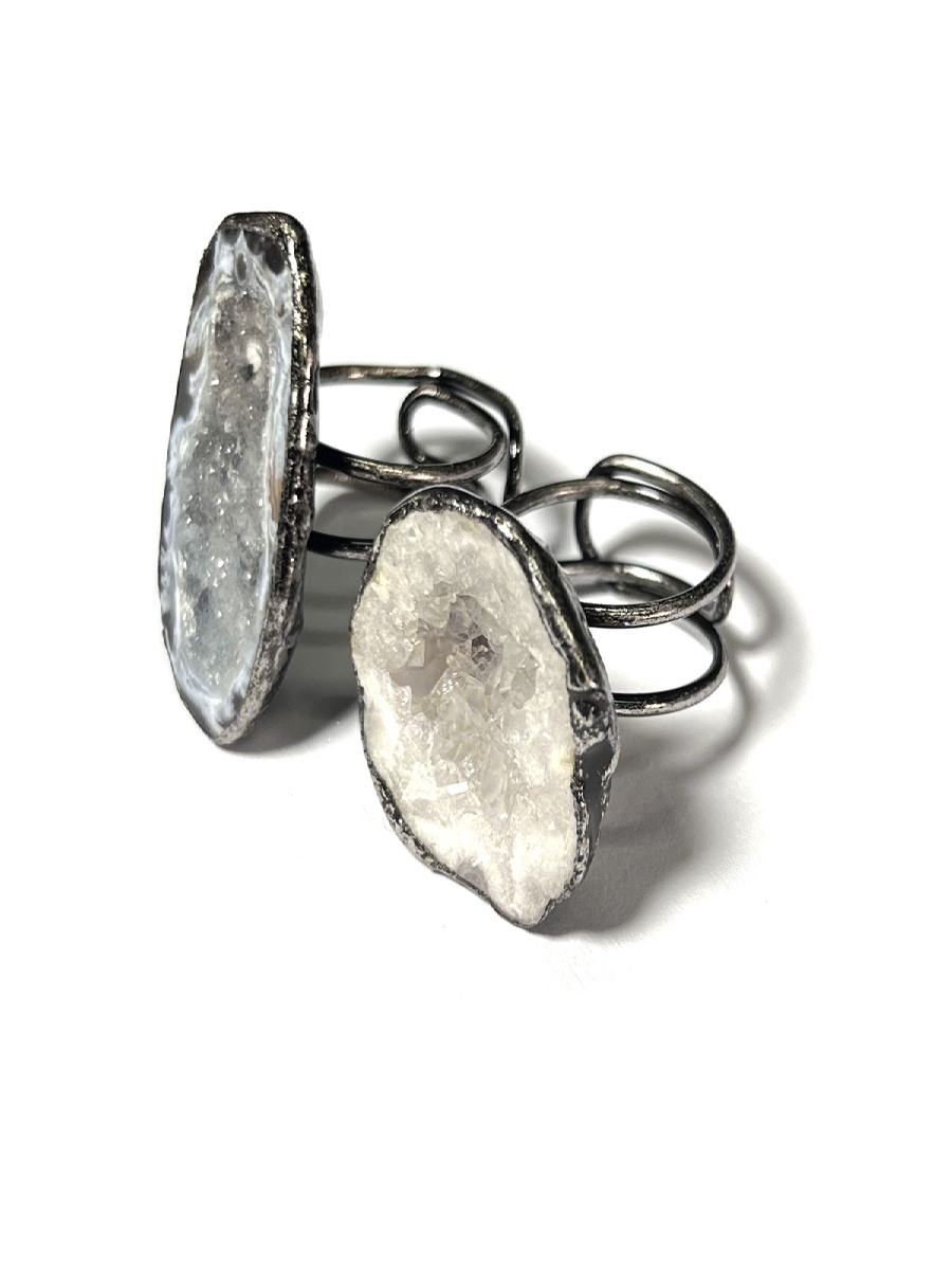 Raw Geode Crystal Ring · Adjustable Antique Silver Druzy Ring for Clarity