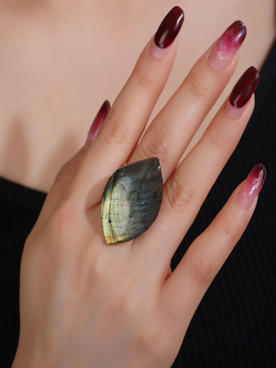 Raw Labradorite Flash Ring · Adjustable Gold Crystal Ring for Intuition - Image 2