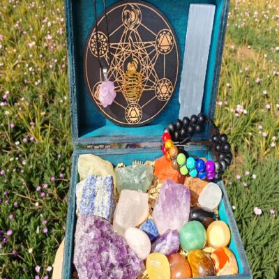 Premium Chakra Crystal Healing Box with Raw Stones, Selenite & Amethyst Cluster