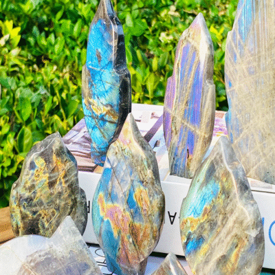 Natural Labradorite Leaf Carving Crystal | ArvnDao Blue Flash Stone for Intuition, Transformation & Protection