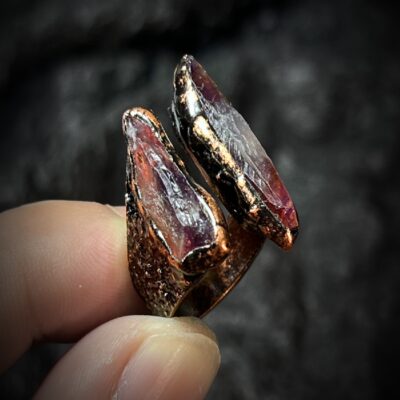 Raw Amethyst Grit-Texture Ring · Antique Copper Band · Natural Purple Crystal Stone