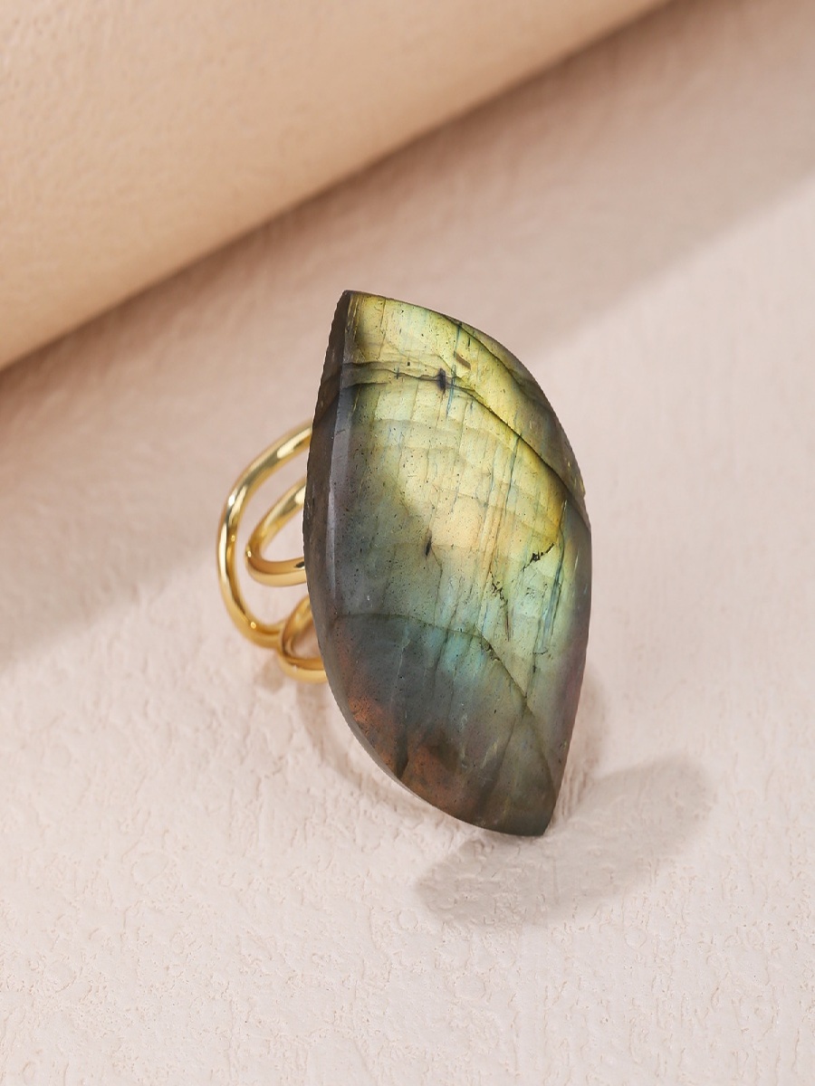 Raw Labradorite Flash Ring · Adjustable Gold Crystal Ring for Intuition - Image 4