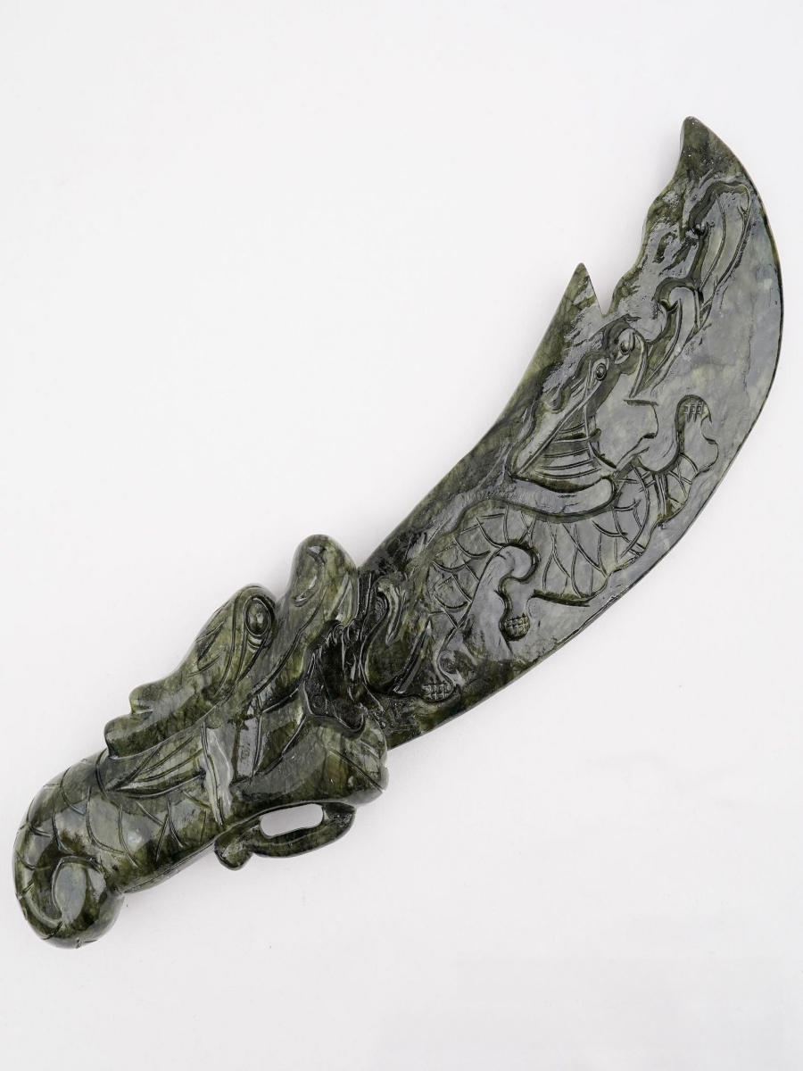 Serpentine Dragon Blade Sculpture – Jade Dragon Decorative Statue for Protection & Luck | ArvnDao - Image 3