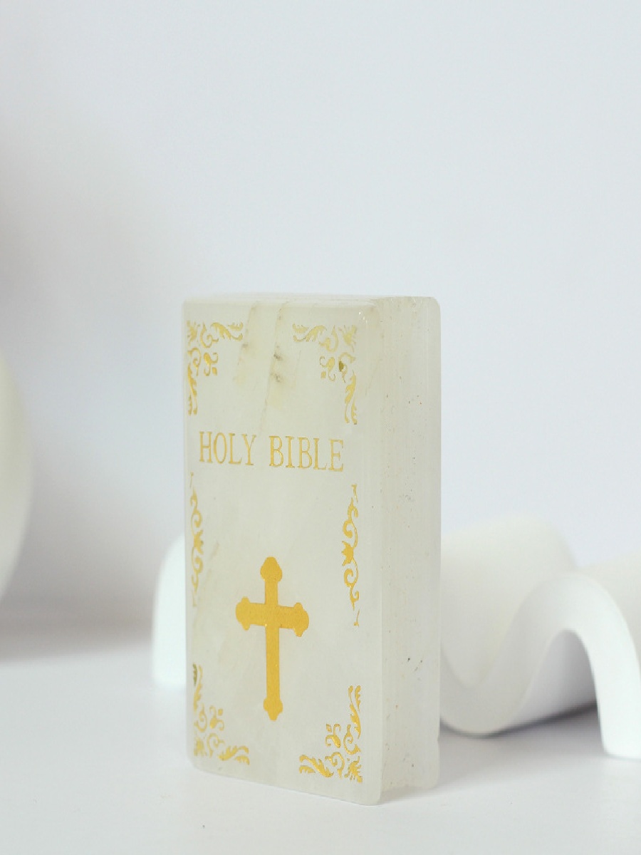 Hand-Carved Crystal Holy Bible Figurine – Obsidian / Clear Quartz Book Sculpture for Home Decor & Spiritual Protection - Image 6